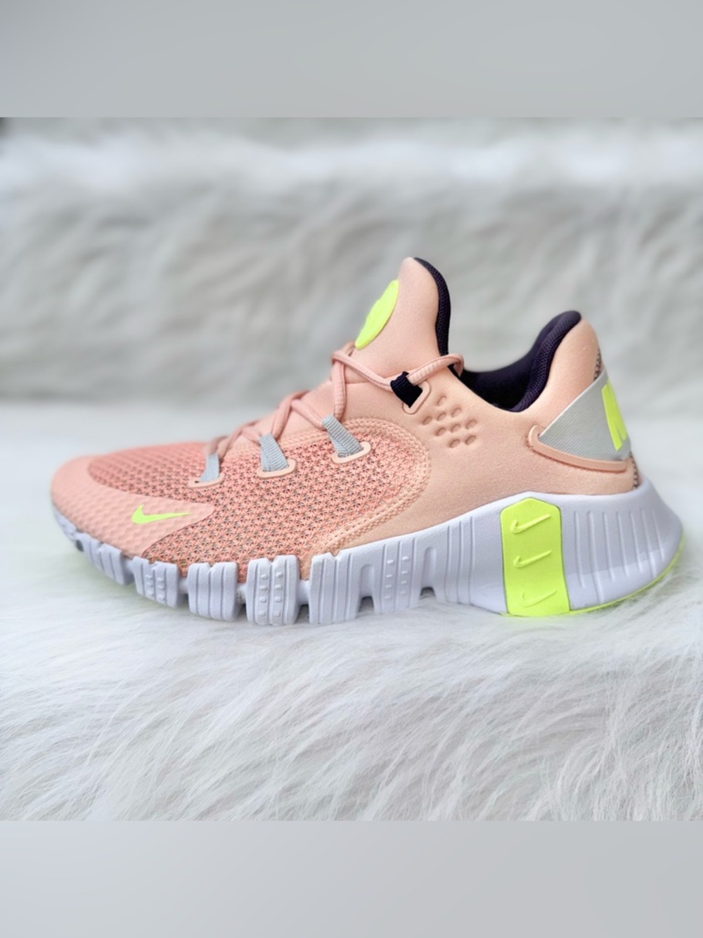 Nike Women's Sneakers in Peach and Neon Yellow